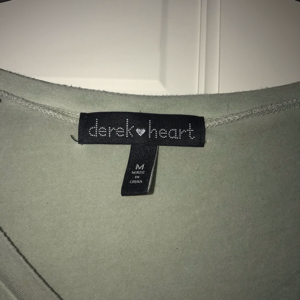 Cute green slim shirt from target